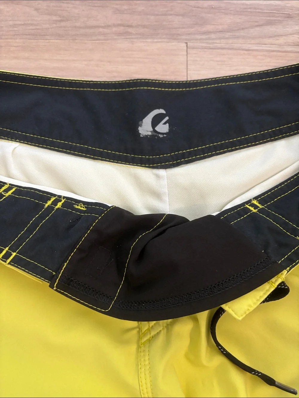 Quiksilver Men's Yellow Swim Trunks - Classic Boardshorts